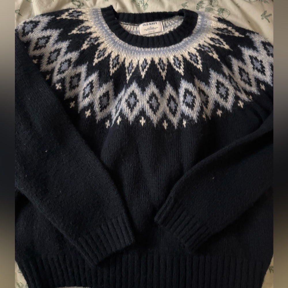 Old Navy Crew Neck Sweater with Fair Isle Pattern